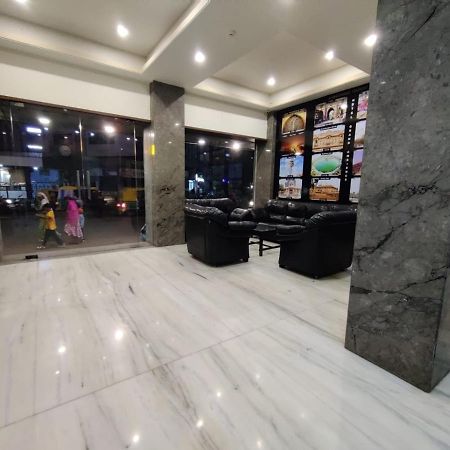 Hotel Grand Ambience Amhedabad Dış mekan fotoğraf