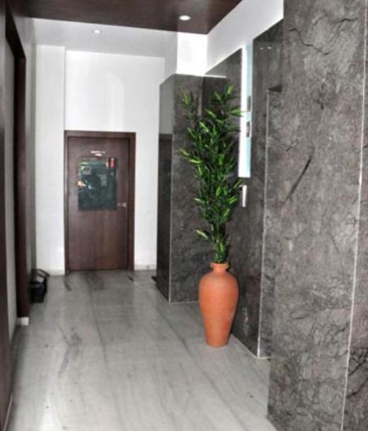 Hotel Grand Ambience Amhedabad Dış mekan fotoğraf